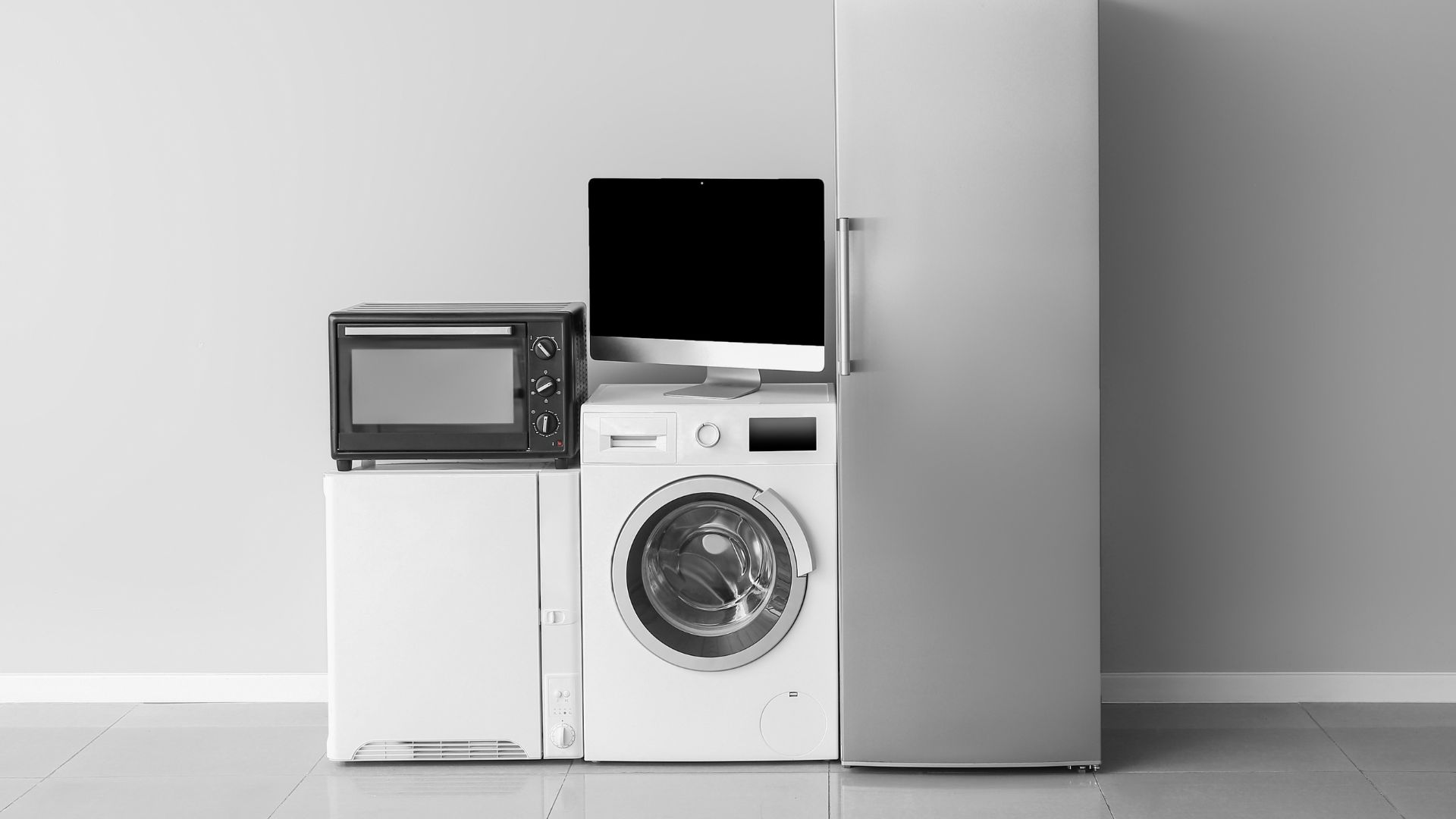 ④【冷蔵庫・洗濯機・電子レンジ】男子も女子も、日常生活の基本を支える家電